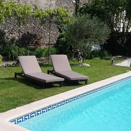 St Jean Du Gard : Spacious With Use Of Pool *