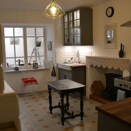 St Jean Du Gard : Spacious With Use Of Pool Apartament *
