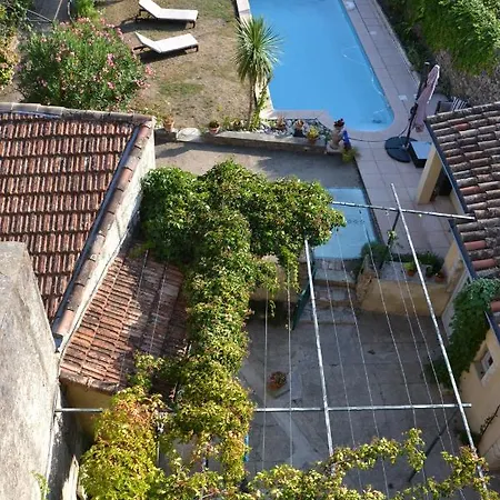 St Jean Du Gard : Spacious With Use Of Pool Apartament