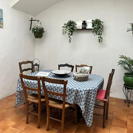 Apartament St Jean Du Gard : Spacious With Use Of Pool *