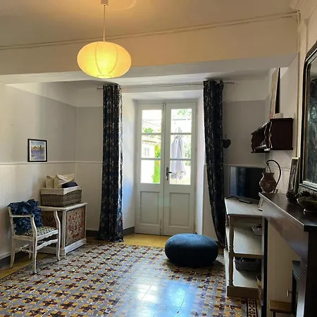 Apartament St Jean Du Gard : Spacious With Use Of Pool Saint-Jean-du-Gard