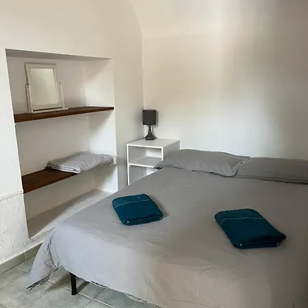 St Jean Du Gard : Spacious With Use Of Pool * 생장뒤가르