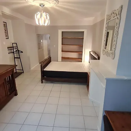 דירה St Jean Du Gard : Spacious With Use Of Pool סן-ז'אן-דו-גאר