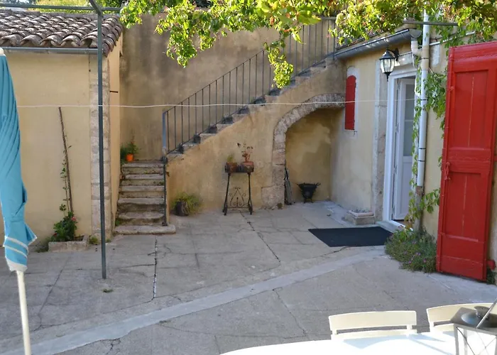 St Jean Du Gard : Spacious With Use Of Pool