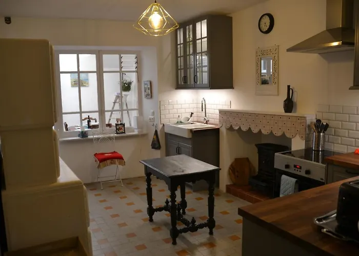St Jean Du Gard : Spacious With Use Of Pool Apartmán *