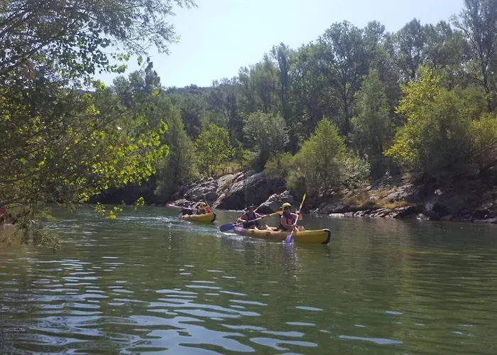 St Jean Du Gard : Spacious With Use Of Pool * Saint-Jean-du-Gard