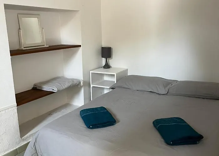 St Jean Du Gard : Spacious With Use Of Pool * Saint-Jean-du-Gard
