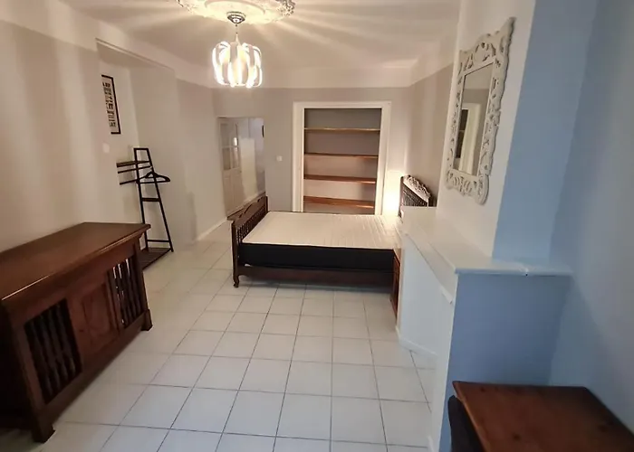 Apartmán St Jean Du Gard : Spacious With Use Of Pool Saint-Jean-du-Gard